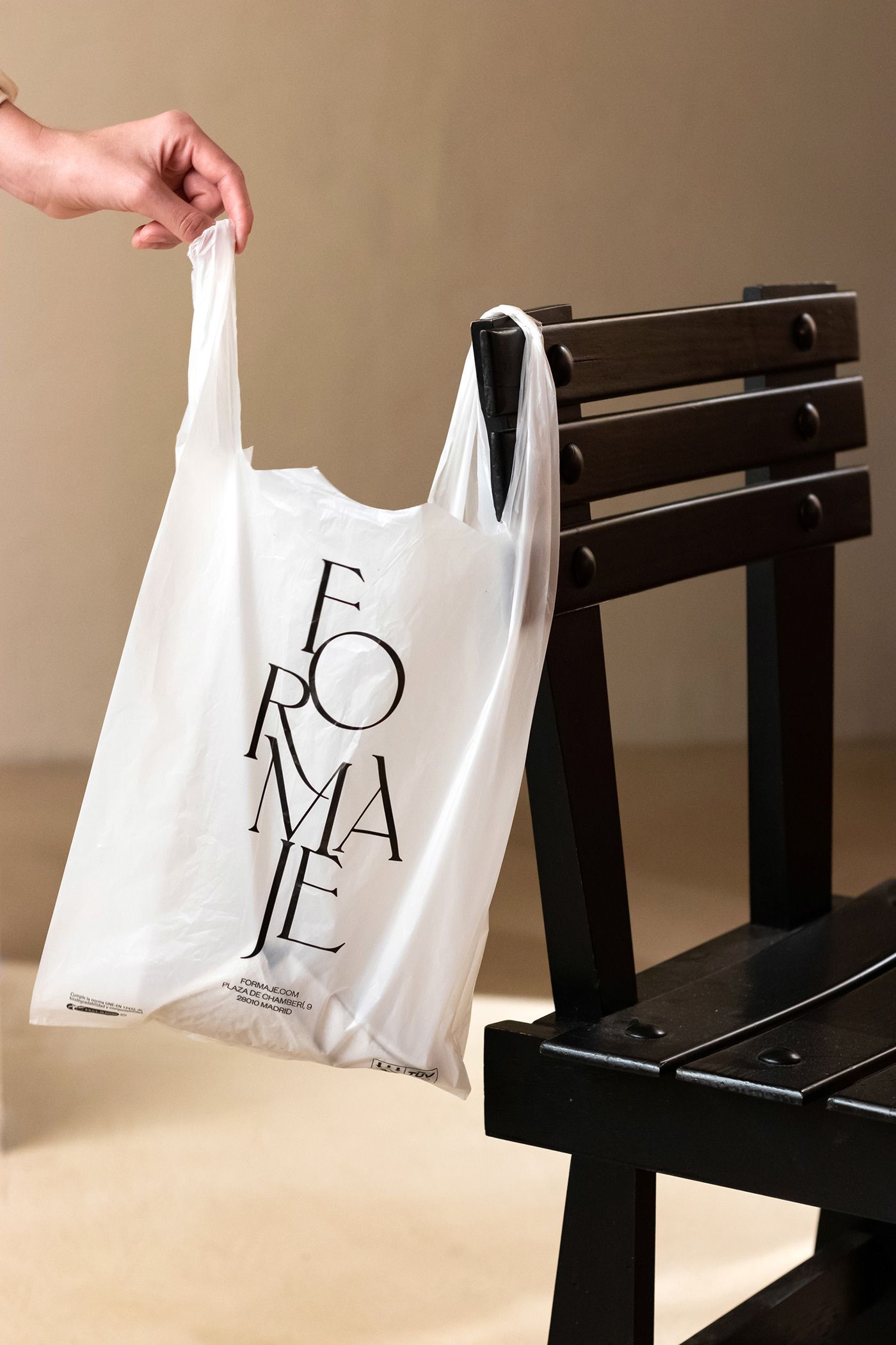 Sac plastique personnalisé | Design et livraison compris